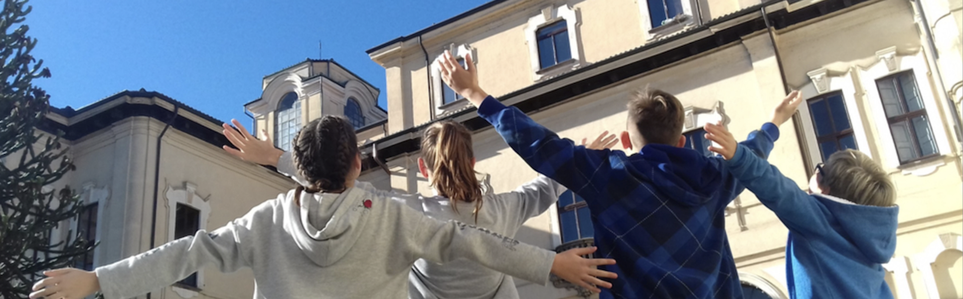 IMG_15-56-21-5621133888605810401305