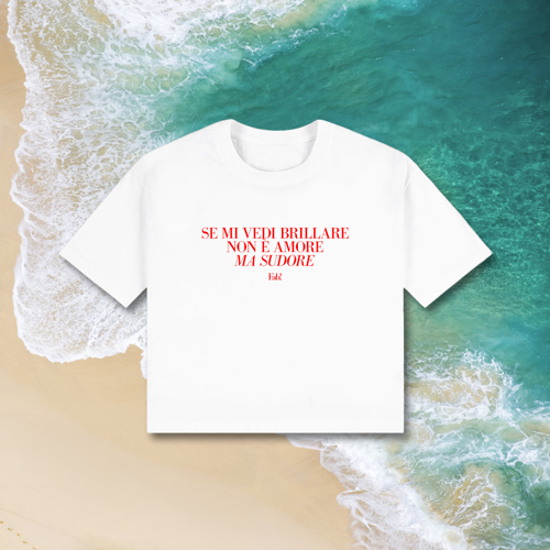 Immagine di Crop Top SE MI VEDI BRILLARE NON È AMORE MA SUDORE