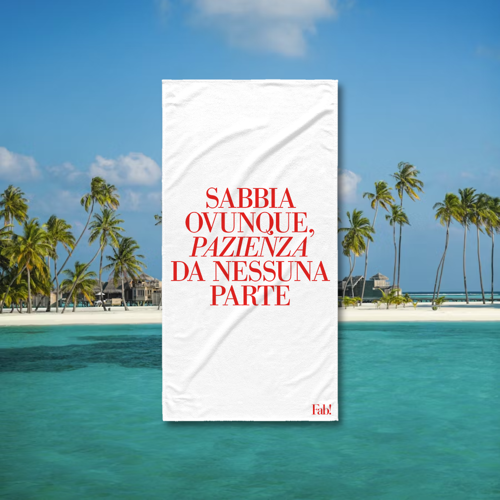 Immagine di Telo mare SABBIA OVUNQUE, PAZIENZA DA NESSUNA PARTE - Bianco